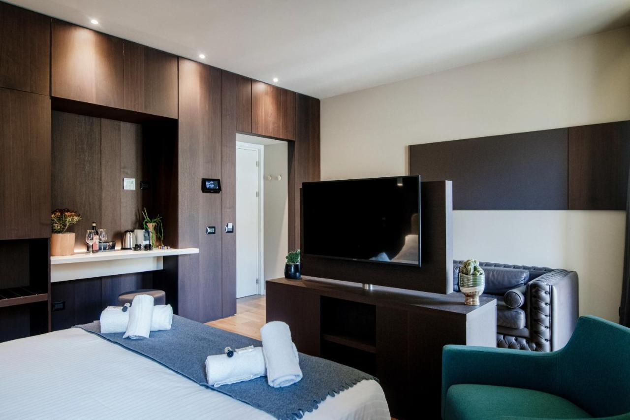 Ama 18 Rooms - The House Of Travelers- Como Buitenkant foto
