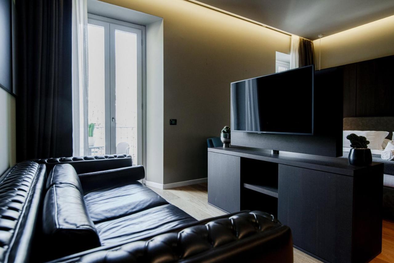 Ama 18 Rooms - The House Of Travelers- Como Buitenkant foto