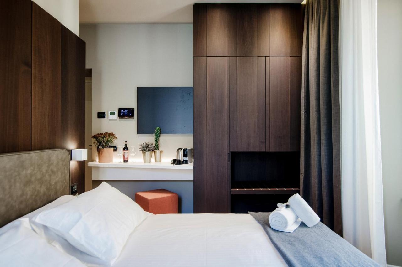 Ama 18 Rooms - The House Of Travelers- Como Buitenkant foto