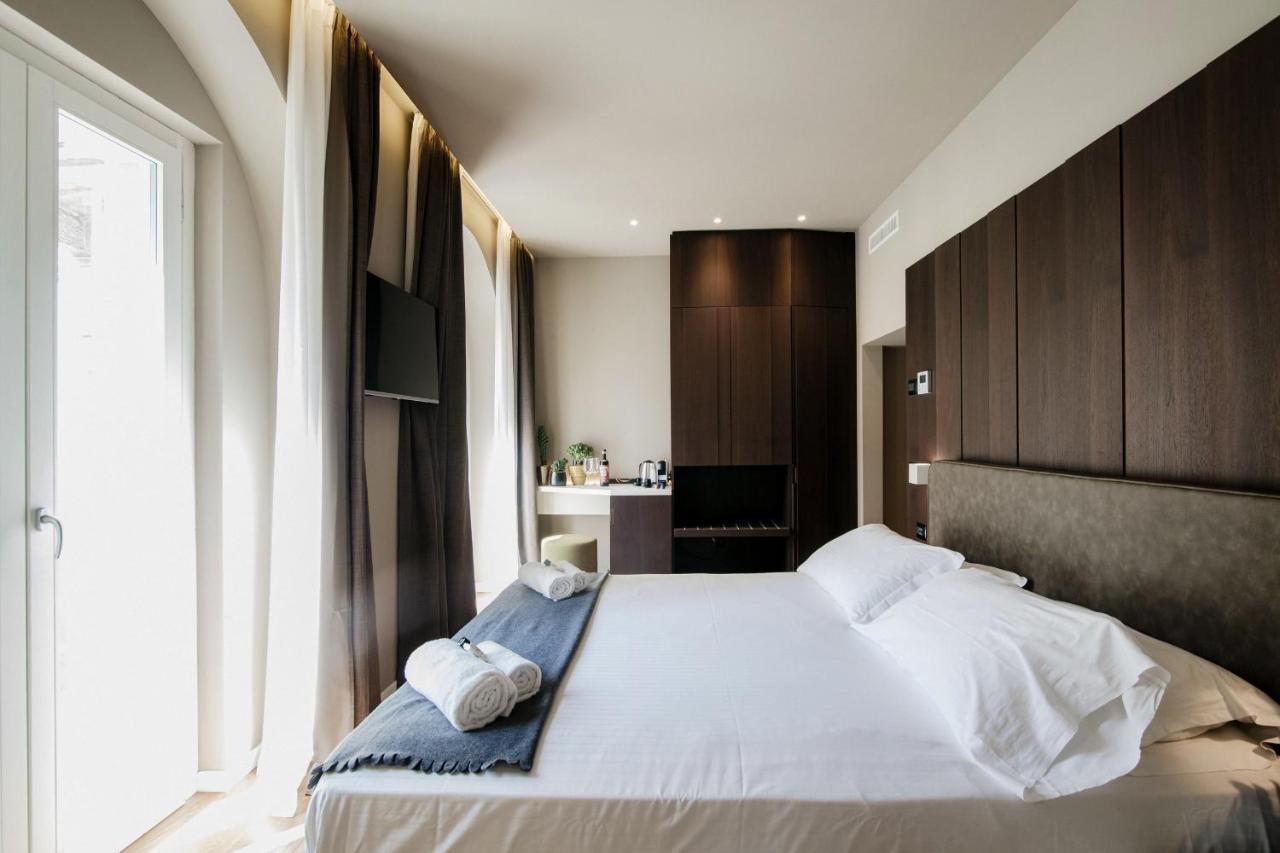 Ama 18 Rooms - The House Of Travelers- Como Buitenkant foto