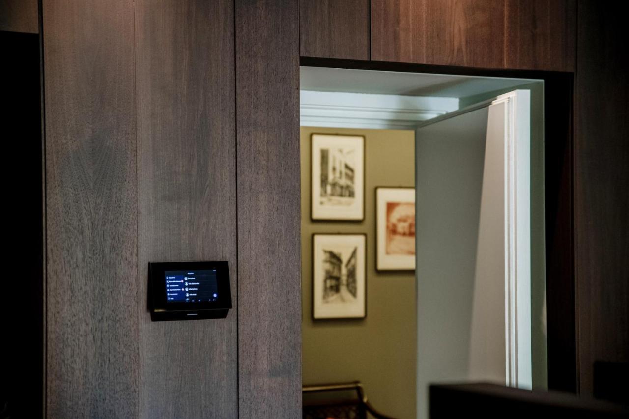 Ama 18 Rooms - The House Of Travelers- Como Buitenkant foto