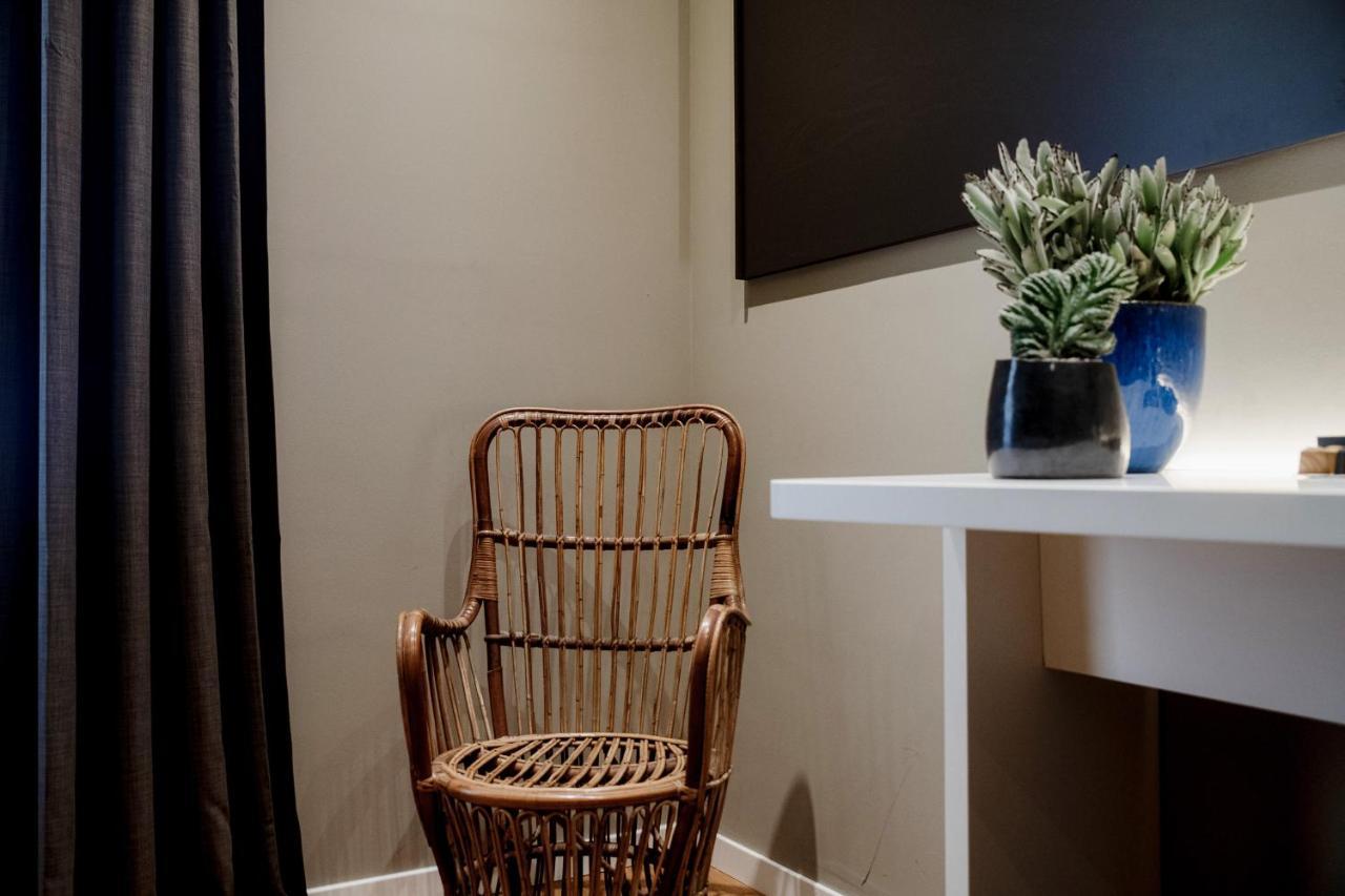 Ama 18 Rooms - The House Of Travelers- Como Buitenkant foto